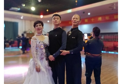 想认识摩登舞者